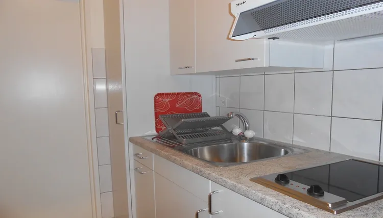 Very nice studio apartment in Champel, Geneva Interior 3