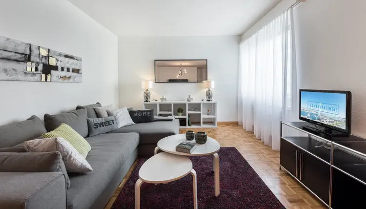 Amazing 1-room apartment in Champel, Geneva Interior 1