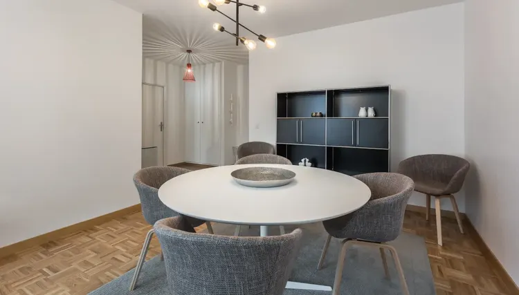 Amazing 1-room apartment in Champel, Geneva Interior 3