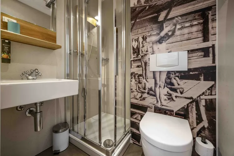 Single hotel room Interior 2