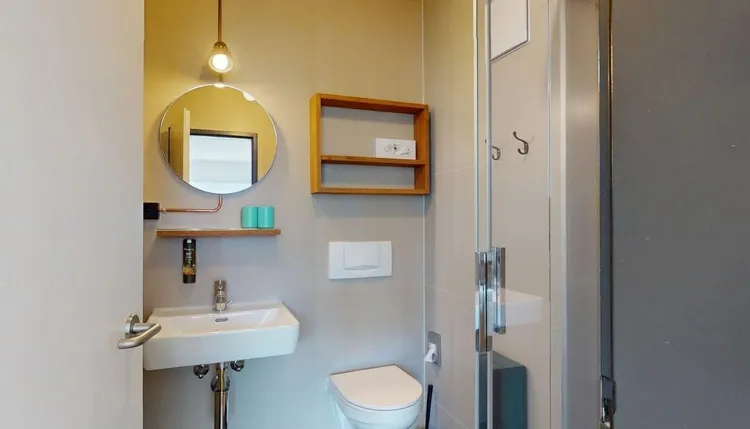 Studio Deluxe Interior 2