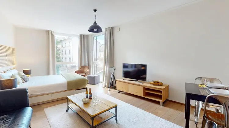 Nice design studio apartment in Plainpalais, Geneva