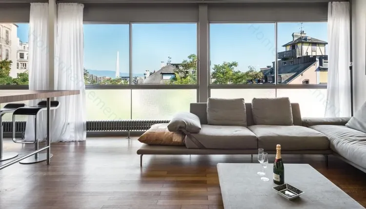 Appartement artistique à deux chambres de luxe aux Eaux-Vives, Genève Interior 1