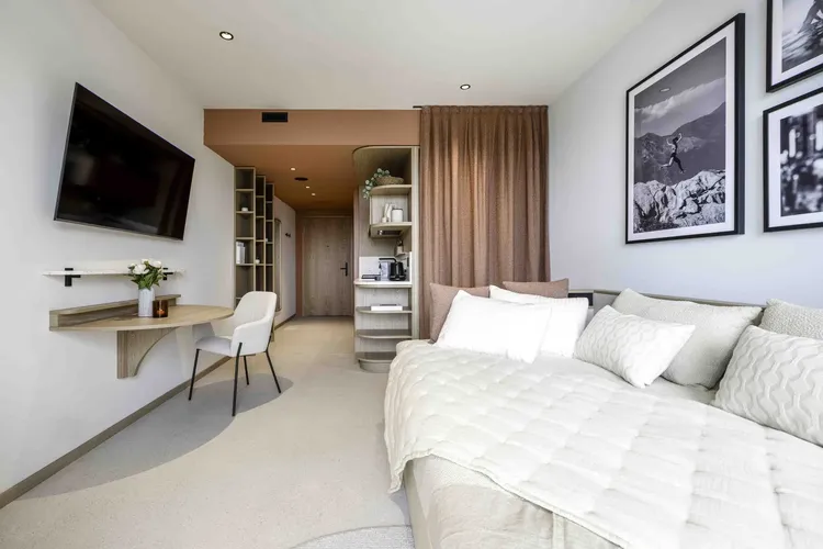 Fully Equipped Standard Studio 18-26m² in Prilly - Tilia Tower Interior 3