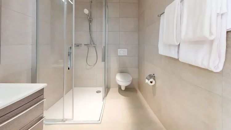 Stylish 34m² One-Bedroom Apartment Interior 4