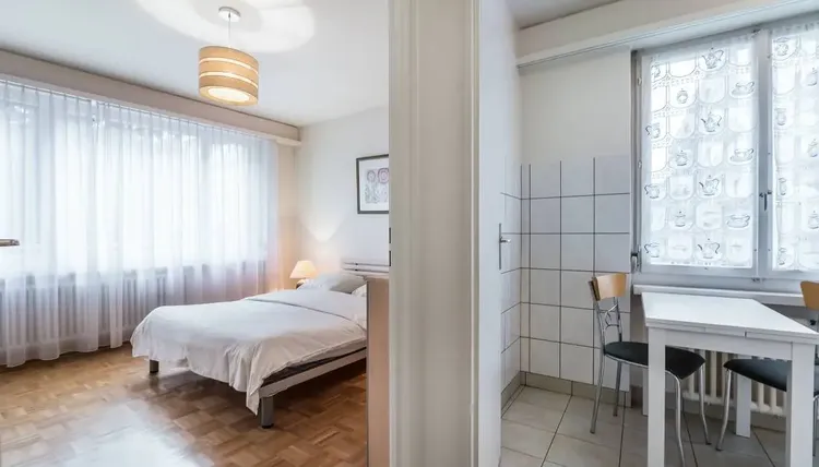 One bedroom, Champel, Genève  Interior 3