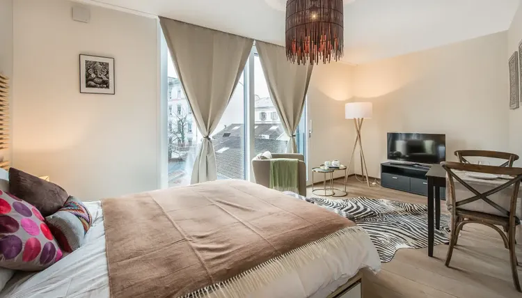 Pretty studio apartment in Plainpalais, Geneva Interior 1