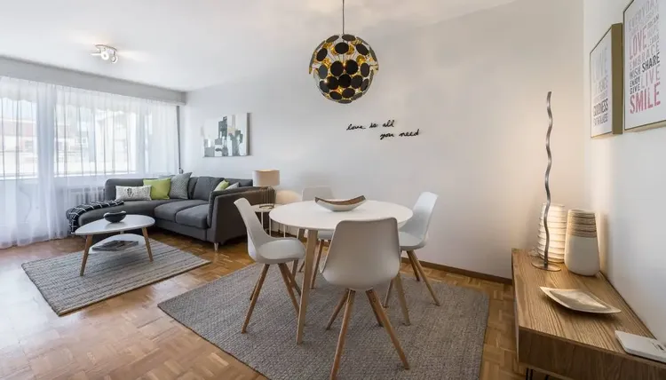 One bedroom, Champel, Genève