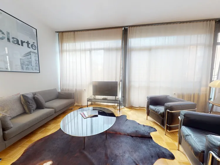 Modern studio apartment luxury in Eaux-Vives, Geneva Interior 3