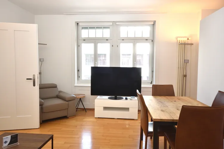 Charmant appartement de deux chambres dans un quartier résidentiel de Zurich